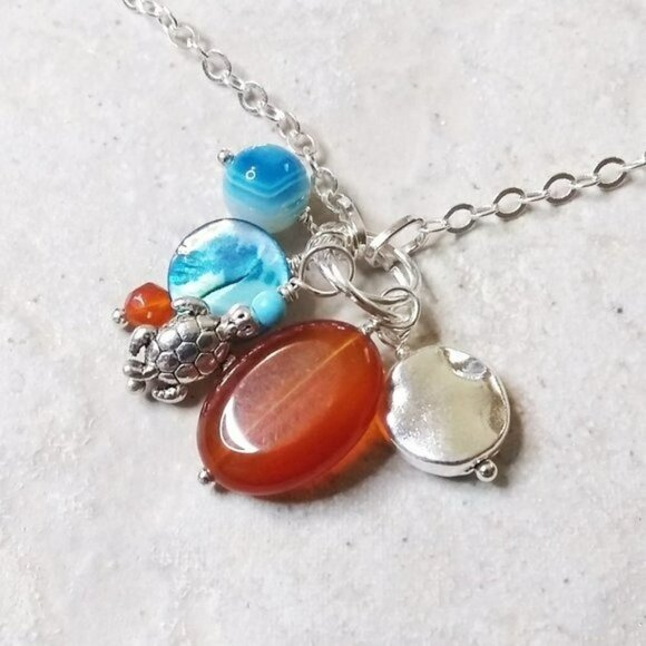 Agate & Shell Beads + Turtle ~ Summer Boho Beachy Cluster Necklace - 20+2" - Picture 1 of 4